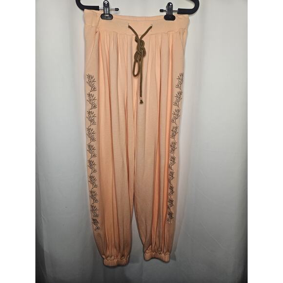 Pol Floral Embroidered Pattern Solid Waffle Knit Pants Size Small Peach YKP108 - Picture 3 of 8